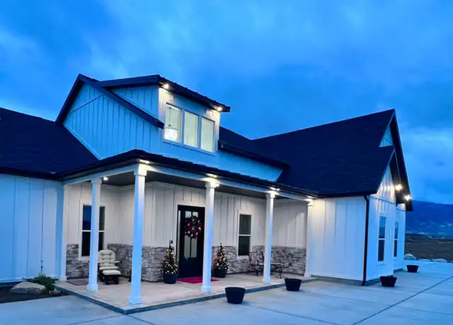 sell distressed property Salt Lake City home exterior